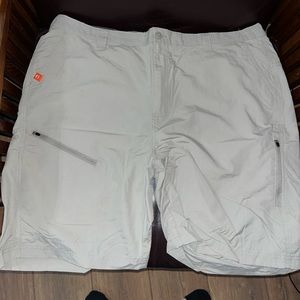 NWT American Outdoorsman hiking shorts